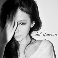 48张可爱挡脸女生头像合集 高清无水印