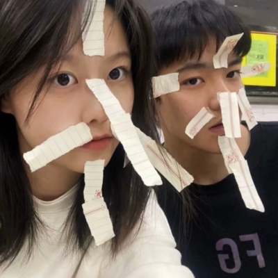 微信高清个性情侣网图头像 14张合集