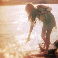 48张氛围感拉满的女生微信头像，每张都自带诗意滤镜