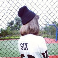 新款女生背影真人头像 共48张可选