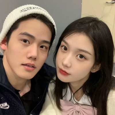 超甜真人情侣头像合集 一共10张