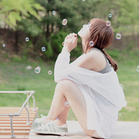 48张清纯校花风女生QQ头像 青春感拉满