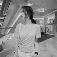 30张超绝女生唯美黑白头像 适配QQ的氛围感头像合集