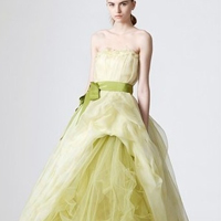 48张女生婚纱唯美QQ头像 氛围感拉满的头像素材