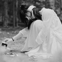 27张黑白蒙眼女生头像 清冷伤感风QQ头像合集