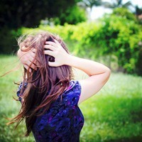 48张清新治愈系女生QQ头像 画风温柔又治愈