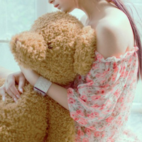 47张清新感拉满的碎花裙女生QQ头像