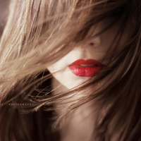 47张高清霸气欧美红唇女生头像合集，氛围感拉满