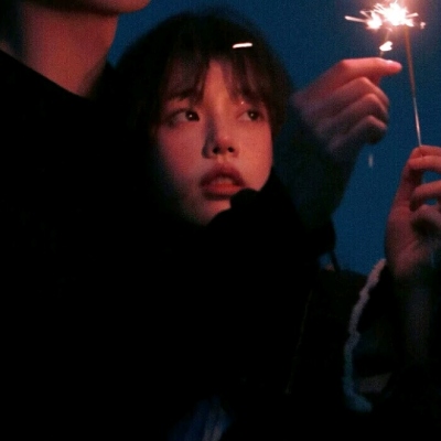 一眼心动的撩人高清情头 16张一男一女款