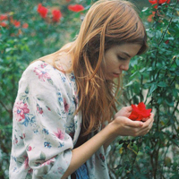 48张简约清新感女生头像，自带治愈氛围感