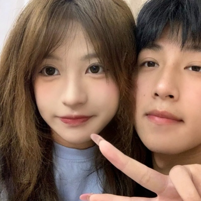 微信情侣头像双人超甜真人一男一女 12组甜系真人情头上新啦