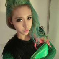 48张原宿风QQ女生头像 个性拉满的特立独行风格