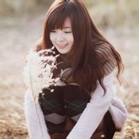 23张温暖笑脸女生头像 阳光温柔的女生头像合集