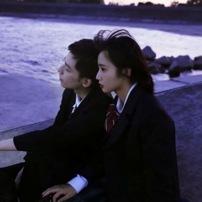 18组超甜真人情侣头像 左右配对直接用