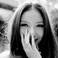 48张可爱挡脸女生头像合集 高清无水印