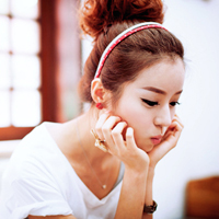 48张韩国氛围感女生QQ头像 超有格调的韩系风格头像合集