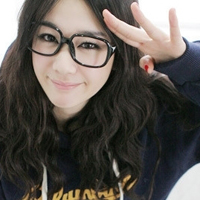 48张简约好看的QQ女生卷发头像合集