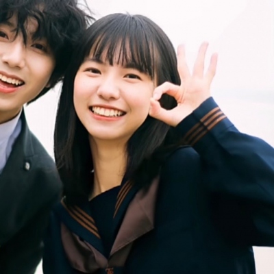 ins风高级感真人情侣头像 高清甜妹款共10张