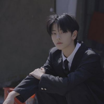 学生专属一左一右真人情侣头像（10张）更新啦