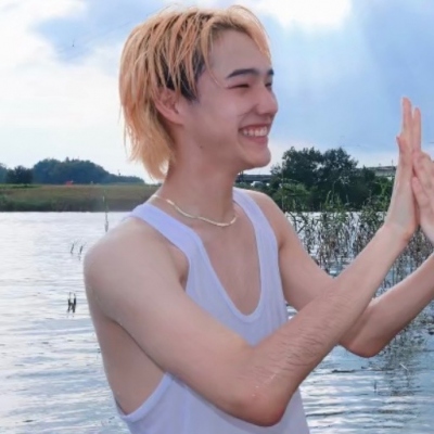 超甜ins真人情侣头像来啦！一共8张高清无水印图