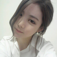 47张超好看的QQ女生真人头像 普通又自然的氛围感拉满