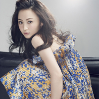 47张清新感拉满的碎花裙女生QQ头像