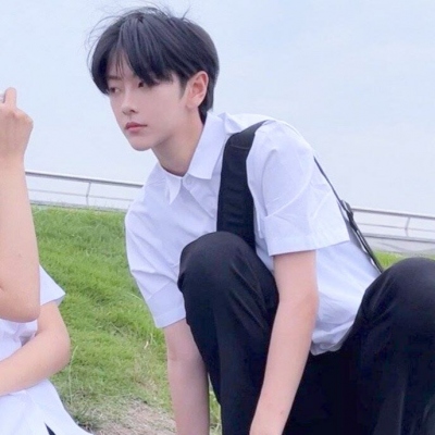 超甜JK风一左一右情侣头像 12张合集