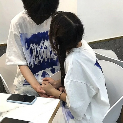 18组甜到腻的一对两张情侣头像，快和对象安排上