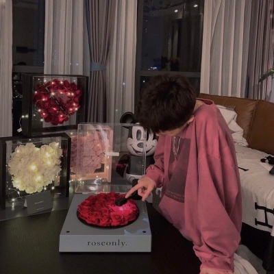 14组成对真人情侣头像 可以直接保存使用