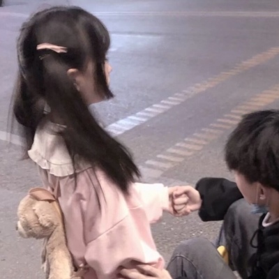 QQ情头真人小众高级款 12张合集