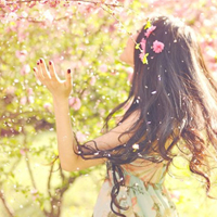 女生带花唯美头像合集，48张好看的女生头像分享