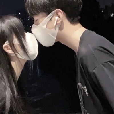 12组真人浪漫情侣头像 快来挑一对用起来