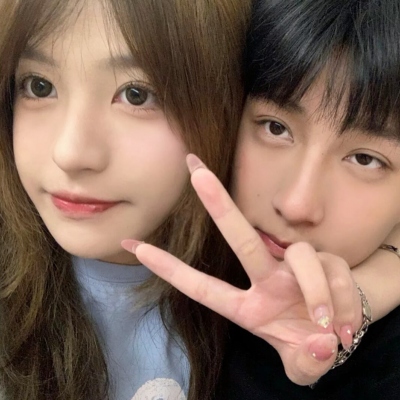 微信情侣头像双人超甜真人一男一女 12组甜系真人情头上新啦