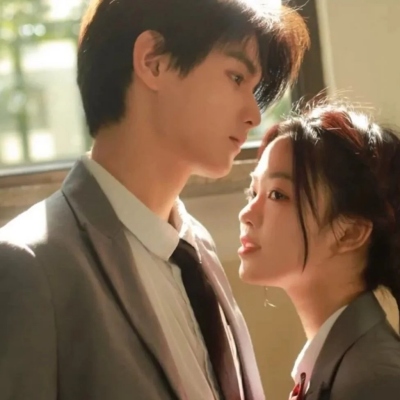 当下最火的情侣高清头像 共14张合集