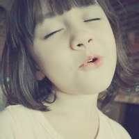 女生嘟嘴萌娃头像合集！20张软乎乎小宝贝头像分享