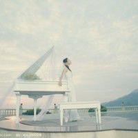 女生弹钢琴的背影头像合集！13张唯美氛围感拉满