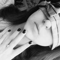 27张黑白蒙眼女生头像 清冷伤感风QQ头像合集