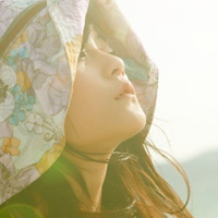 48张氛围感拉满的阳光下女生头像合集