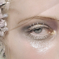 36张氛围感拉满！带眼部细节的丧系女生QQ头像合集