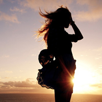 48张清新高级感QQ女生头像 氛围感拉满的唯美女头