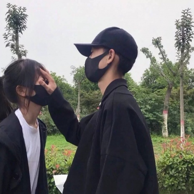 热门真人情侣头像高清合集 共12张