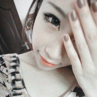 48张可爱挡脸女生头像合集 高清无水印