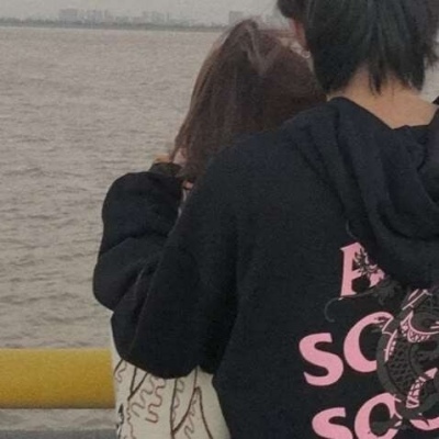 QQ情头真人小众高级款 12张合集