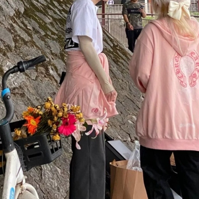 14组真人青春情侣头像 两人一对直接用