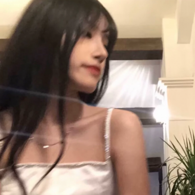 20张低调不显眼的真人唯美单人情侣头像
