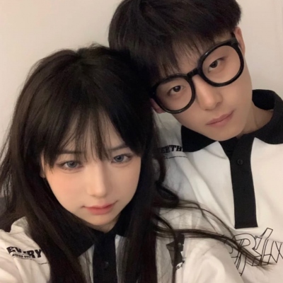 10组超甜真人情侣头像 一对两张分开版