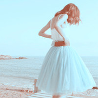 女生孤单落寞微信头像 47张伤感系女生头像合集