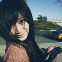 39张真人女生非主流伤感头像合集