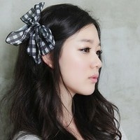 48张戴发卡的女生QQ头像 清新好看还百搭