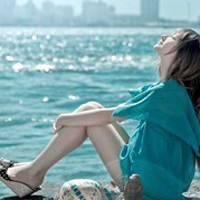 52张清新感拉满！海边女生QQ头像合集来了